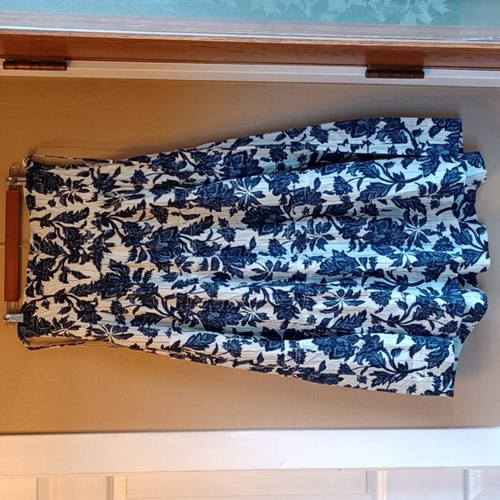 Super natural by secret mission Ellie Skirt Navy Floral Two in One Skirt/Dress